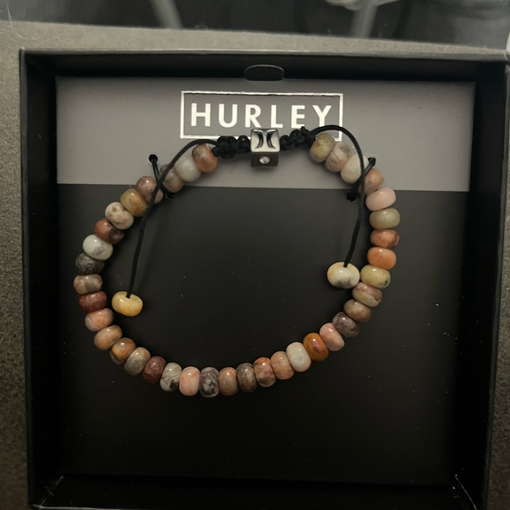 Men’s/women’s new in box bracelets